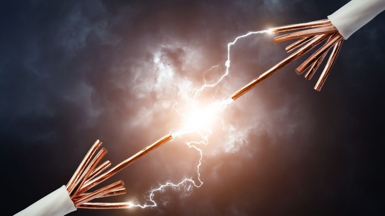 Elektrik Enerjisi Nedir, Nasıl Üretilir?